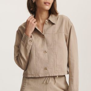 CROPPED TENCEL™ OVERSHIRT IN CHINCHILLA