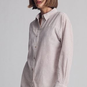 CASUAL BUTTON-UP SHIRT IN NUTMEG STRIPE